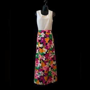 Vintage 1970’s sleeveless maxi dress, Rare elegant floral dress size 12 EUC